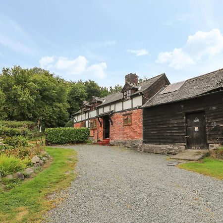 Caerau Farm House Llanidloes Exterior photo
