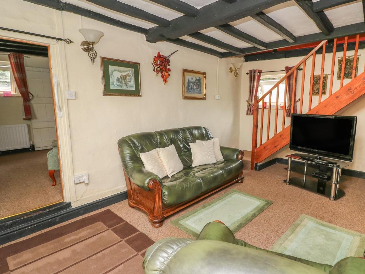 Caerau Farm House Llanidloes Exterior photo